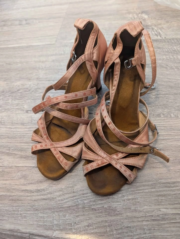 Lady Dancing shoes size 7 - photo 2