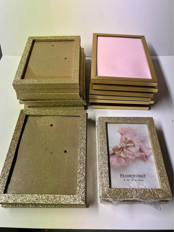 ⚽ 22 Pcs. Gold Photo frames