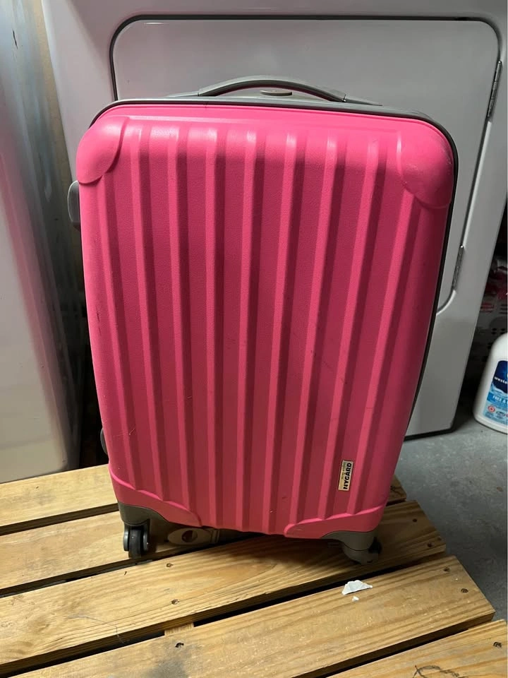 ⚽ 2pc Pink Traveling Suitcase - photo 2