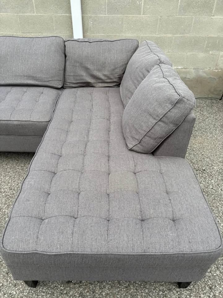 Light Grey Large Sectional Sofa with Chaise - Free Delivery - photo 4