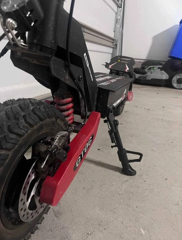 Arwibon gt06 dual motor escooter - photo 4