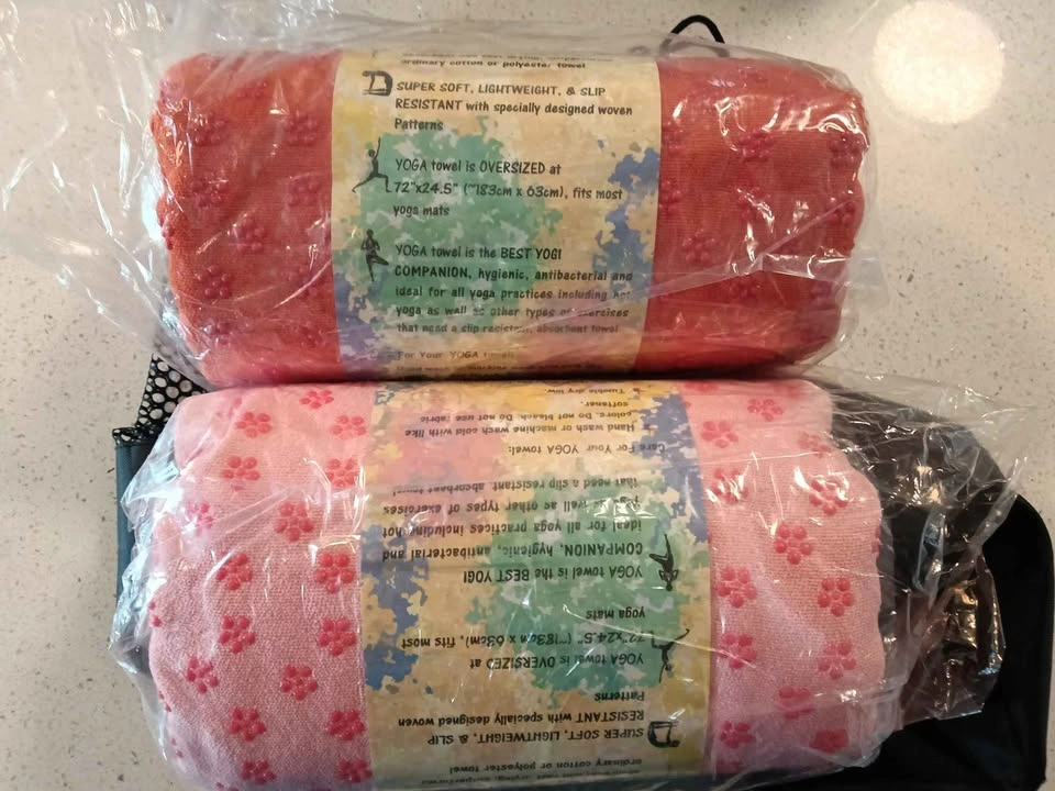 Brand New Non-Slip Yoga Mat Towel | Pink & Orange + Free Carry B - photo 2