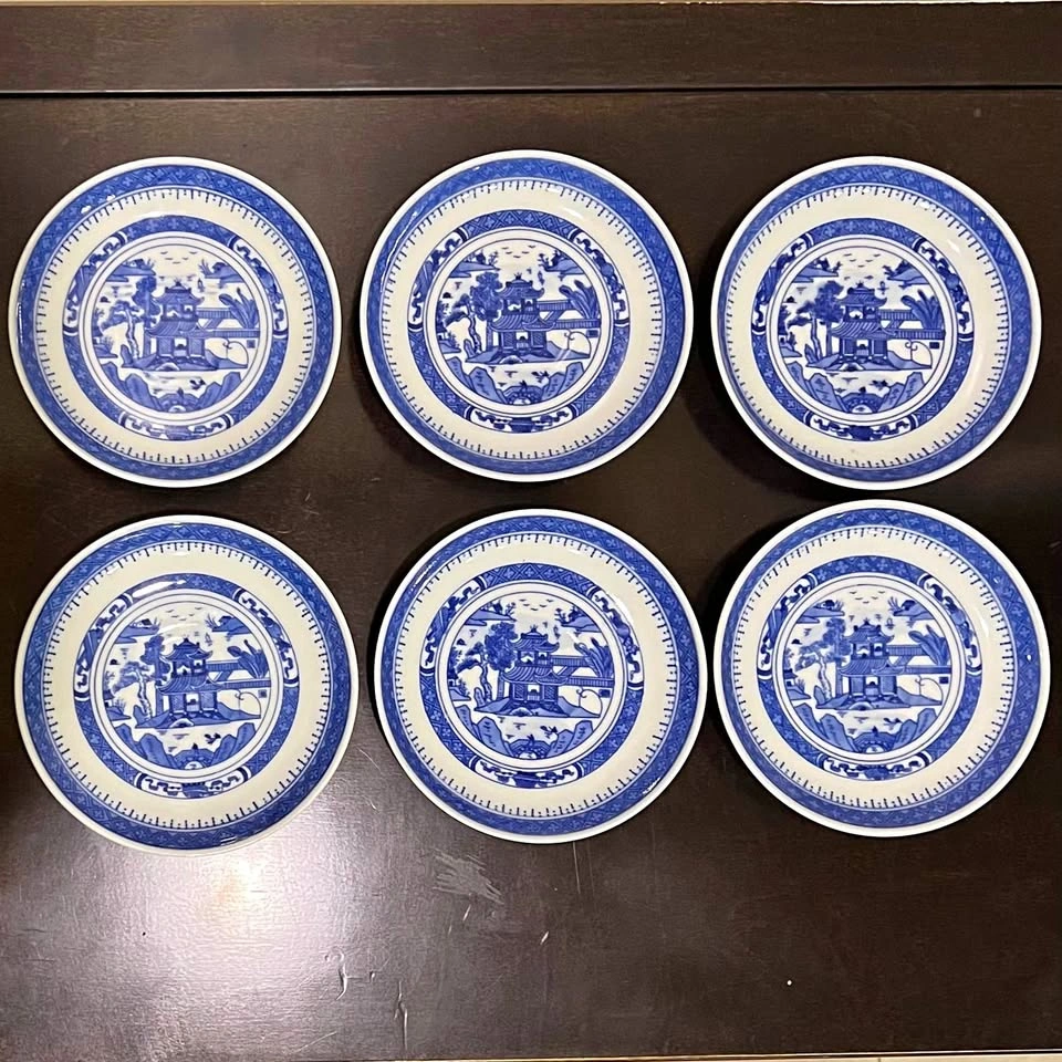 Set of 6 Vintage Blue Willow Pattern 5.5” Deep Plates