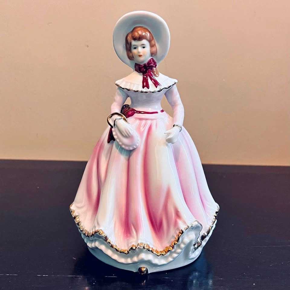Vintage Victorian Porcelain Figurine Lady in Pink Dress