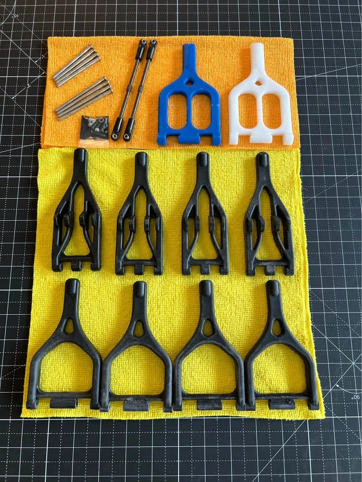 Team Associated MGT 8.0 4.6 Suspension Arms RPM Parts - photo 4