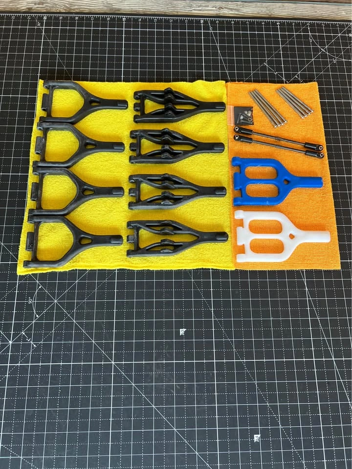 Team Associated MGT 8.0 4.6 Suspension Arms RPM Parts - photo 5