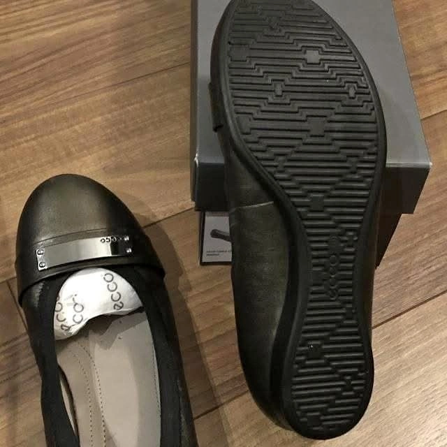 NEW ECCO Touch 15 Ballerina Flat - Size 37 (US 6-6.5) ⚽️