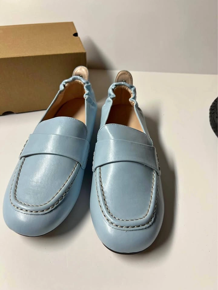 ⚽ Light Blue Faux leather flat shoes- New