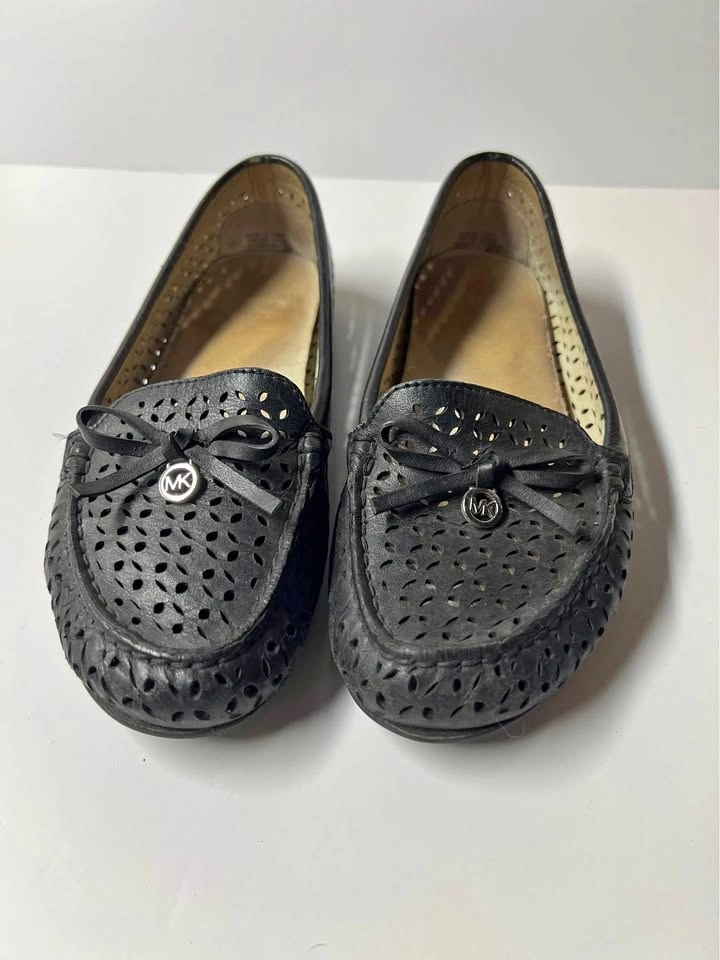 ⚽ MK Flat shoes