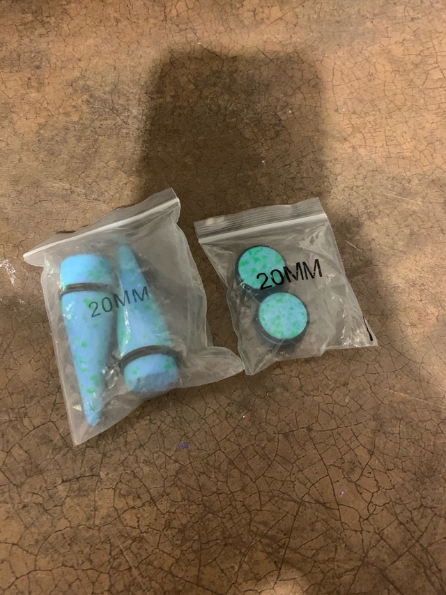 20mm Ear Plugs and Tapers