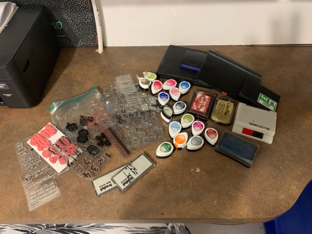Stamp and Ink Pad Crafting Collection - photo 3