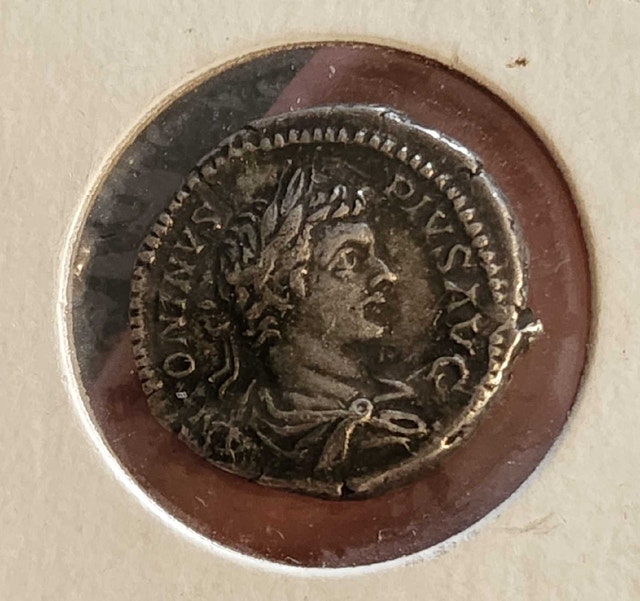 Roman Silver Denarius Coin - photo 2
