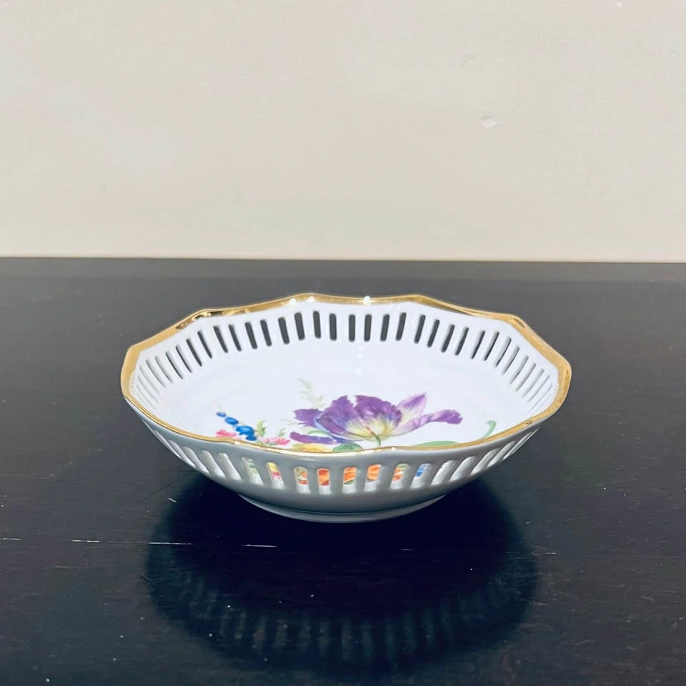 Schwarzenhammer Bavaria Germany Reticulated Floral Trinket Dish - photo 3