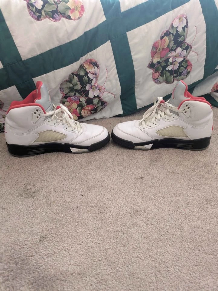 2019 Air Jordan 5 Retro "Fire Red" - photo 3