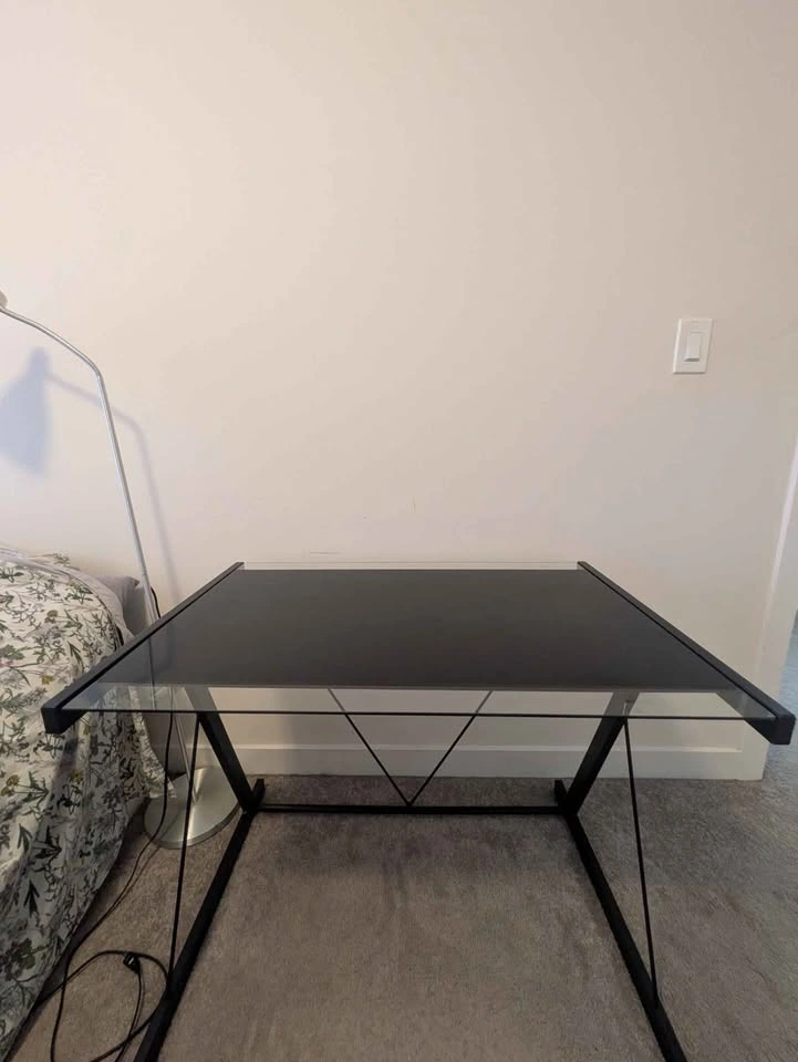 Tempered Glass Office Table & MotionGrey CloudMesh Chair - photo 3