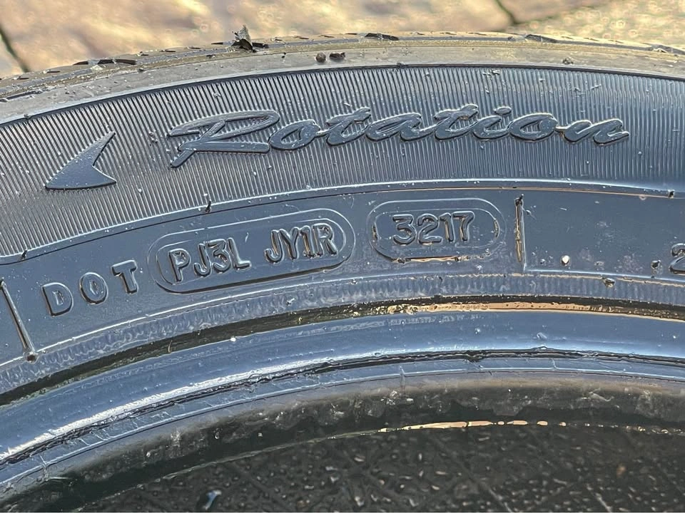 235/55R18 Goodyear UltraGrip Winter Tires - Set of 4 - photo 4