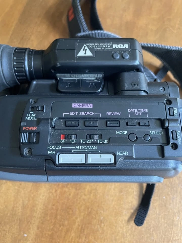 RCA Camcorder CCD with Flying Head Erase - photo 4