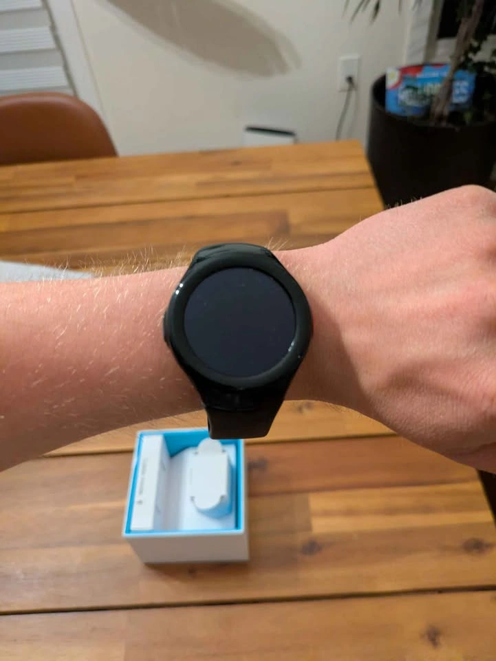 Theora Connect GPS Medical Smart Watch - photo 3
