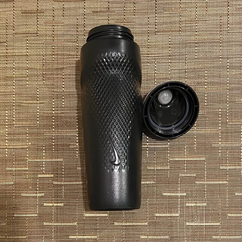Nike Refuel Water Bottle (24 oz) - photo 5