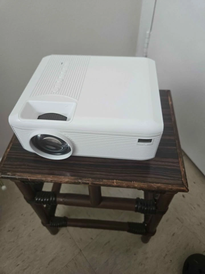 Projector - photo 2