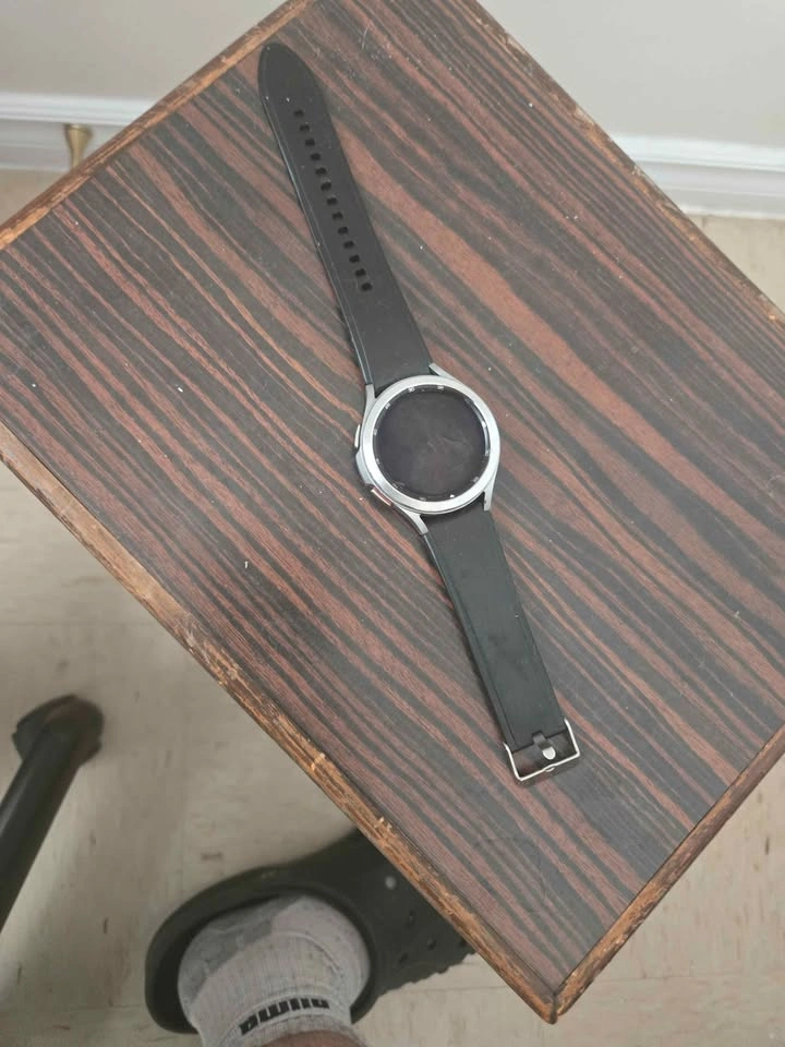 SAMSUNG WATCH - photo 3