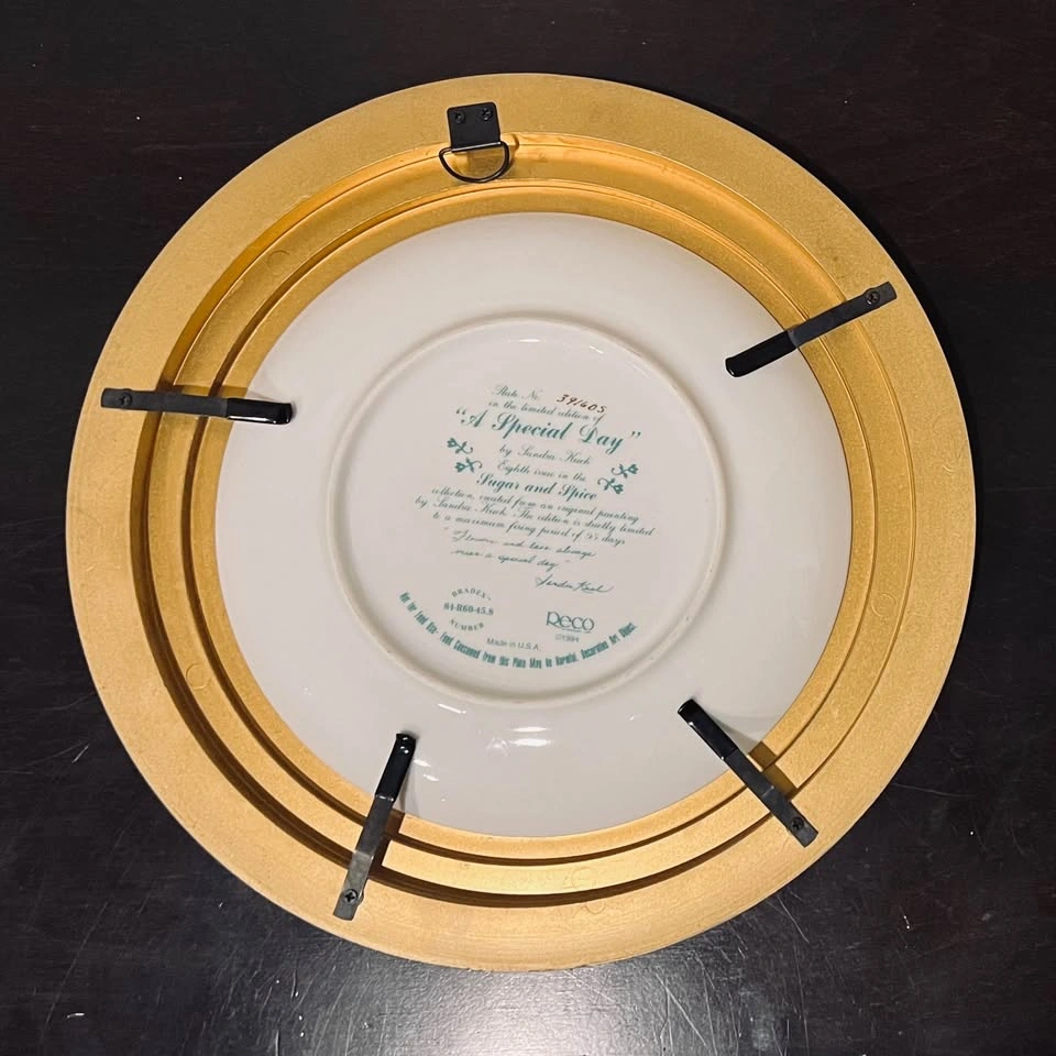 Sandra Kuck Collectors Plate - A Special Day - 1994 - photo 4