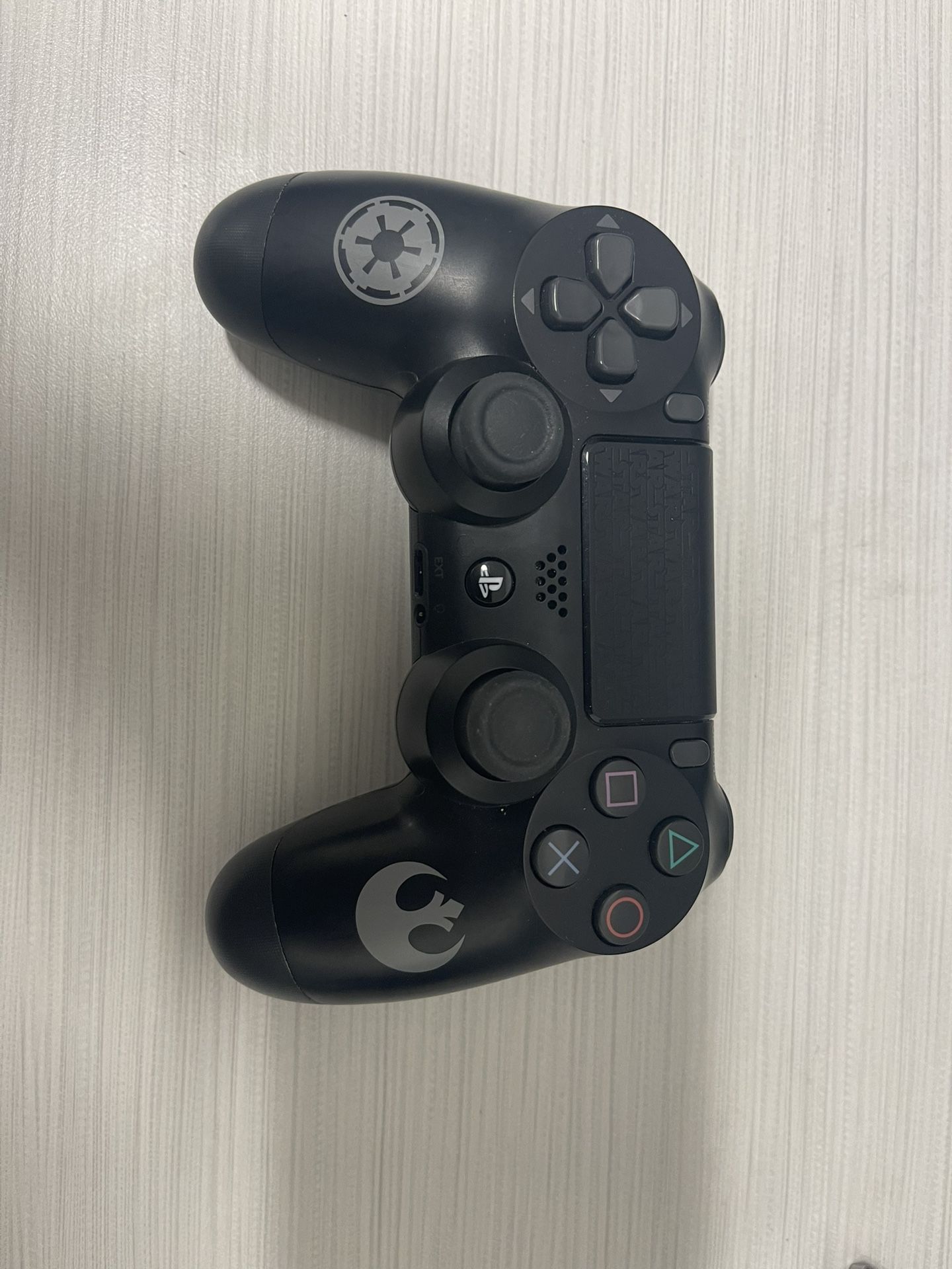Star Wars PS4 Controller