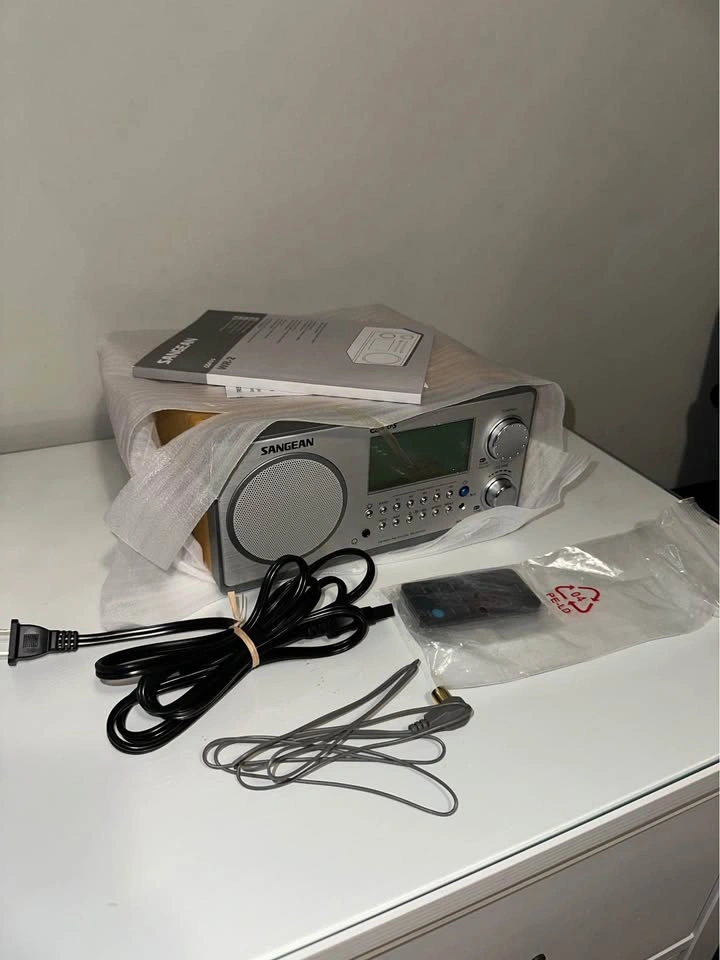 ⚽️NEW Radio-Sangean WR-2 Digital AM/FM Tabletop Radio (Walnut) - photo 4