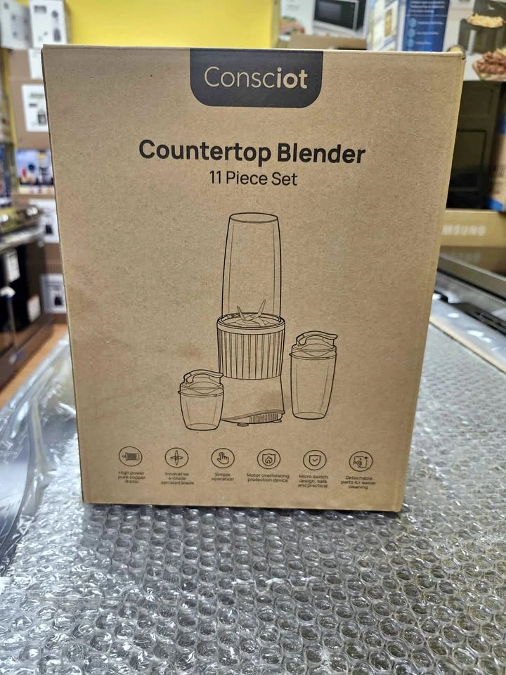 Consciot CB08 Countertop Blender 11-Piece Set