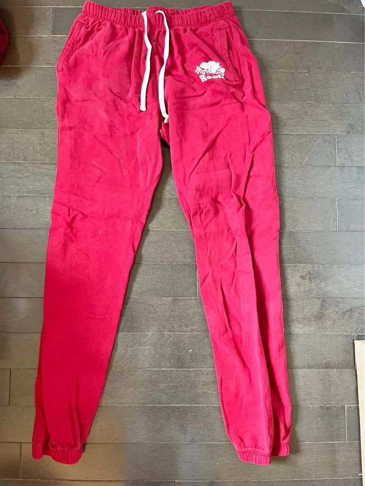 Red Roots sweatpants
