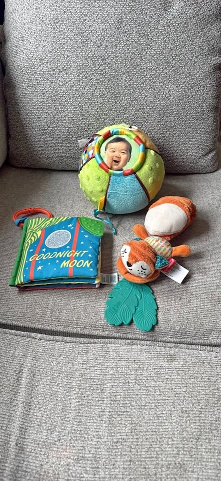 Baby toys