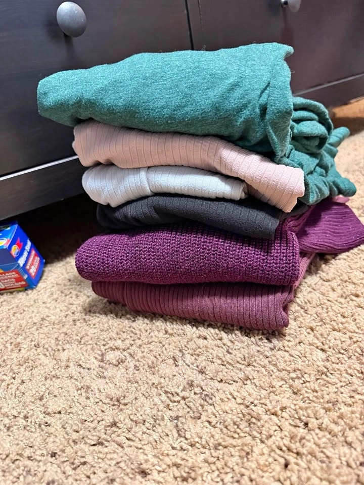 Maternity tops