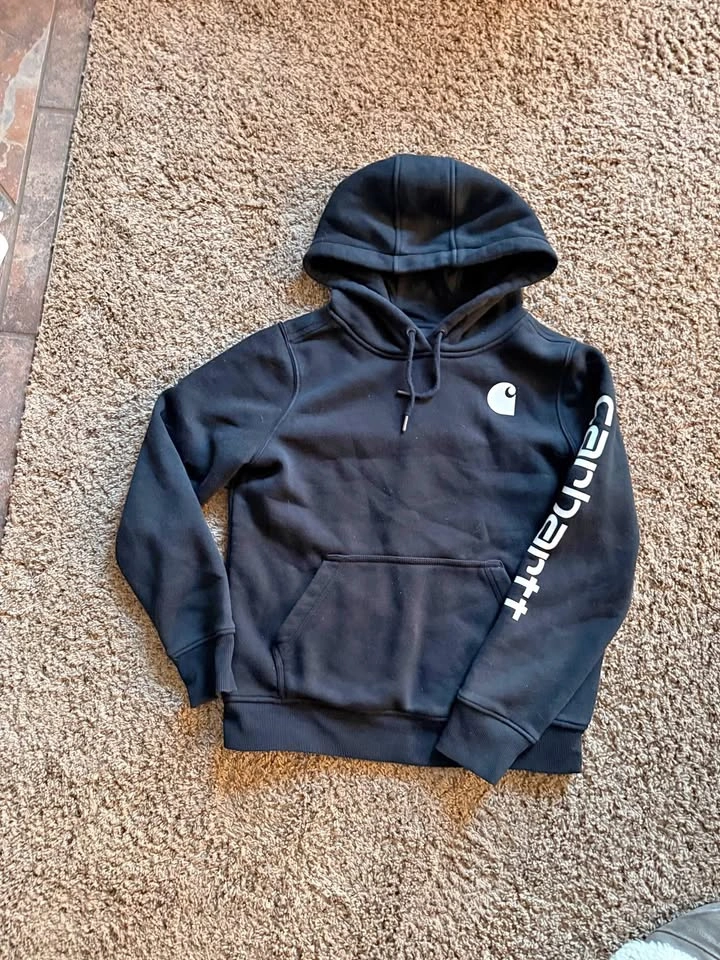 Carhartt hoodie size S