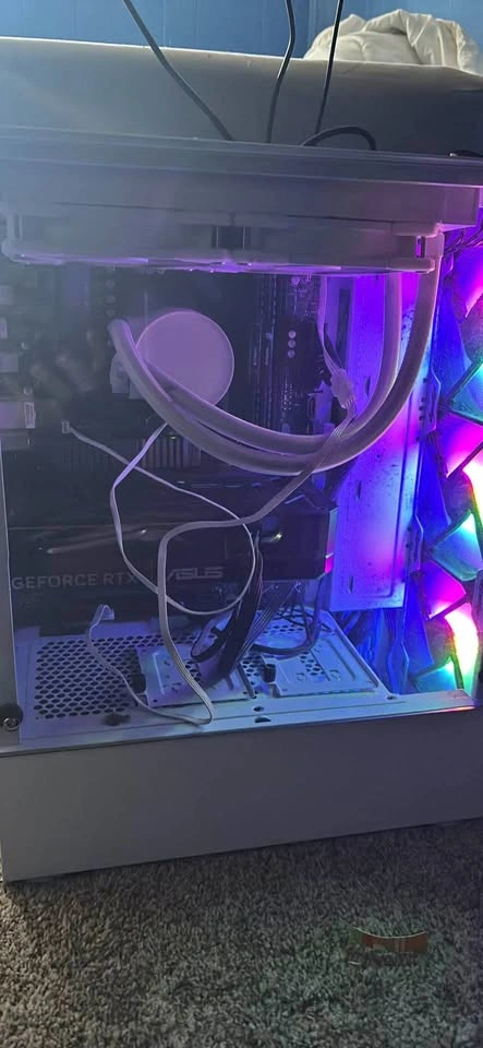 Ryzen 7 5800X and 5060 Prebuilt Gaming PC