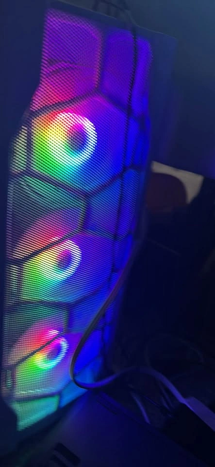 Ryzen 7 5800X and 5060 Prebuilt Gaming PC - photo 3