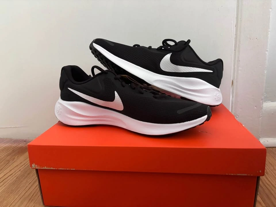 Nike Revolution 7 Running Shoes - photo 2