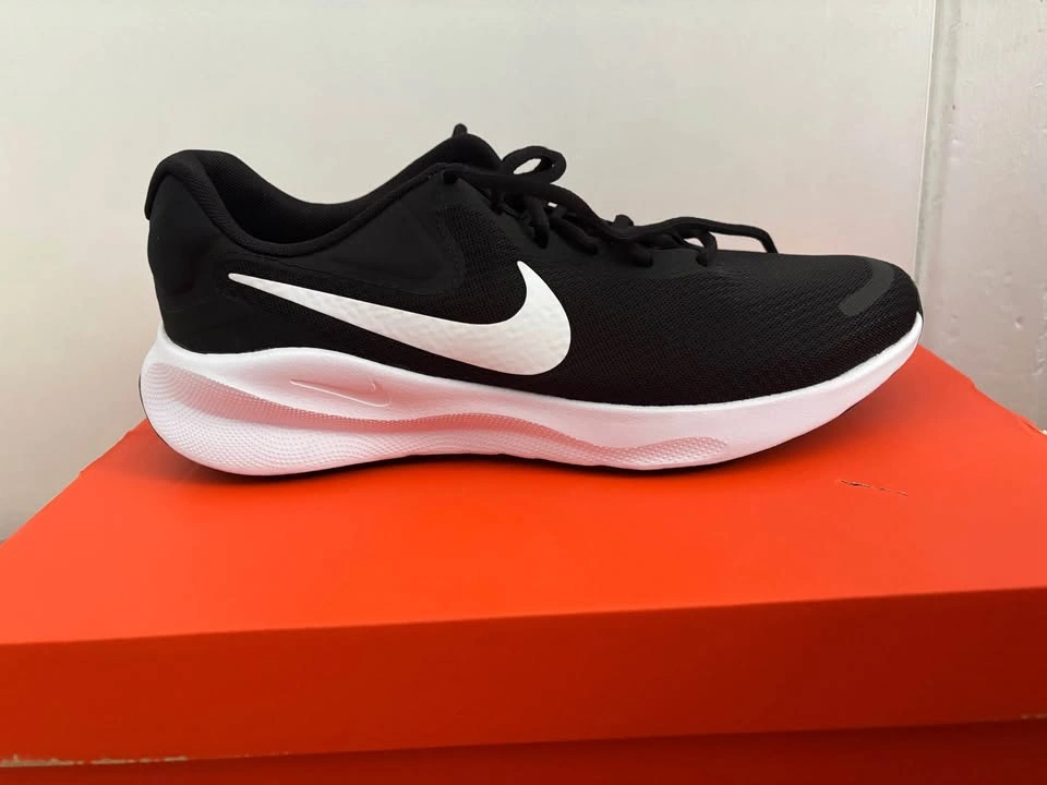 Nike Revolution 7 Running Shoes - photo 3
