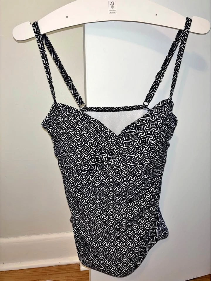 Christina Black White Geometric Tankini Top M