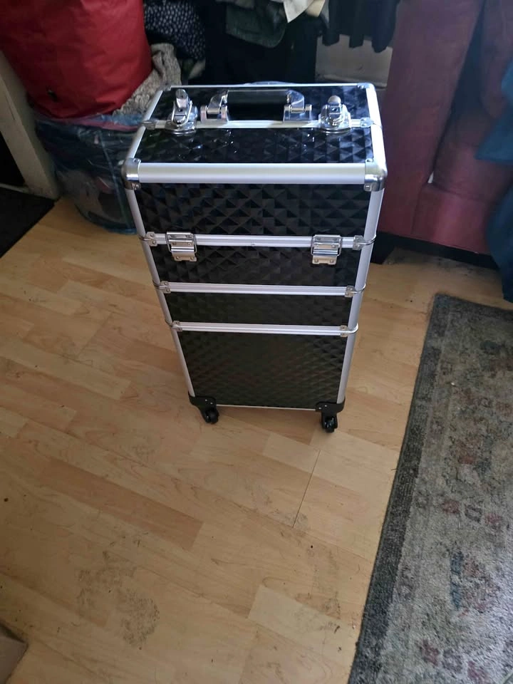 Nail technician or professional make up artists case