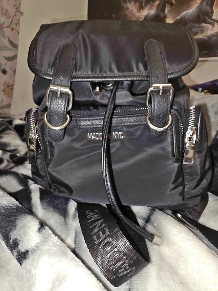Steve madden small black backpck