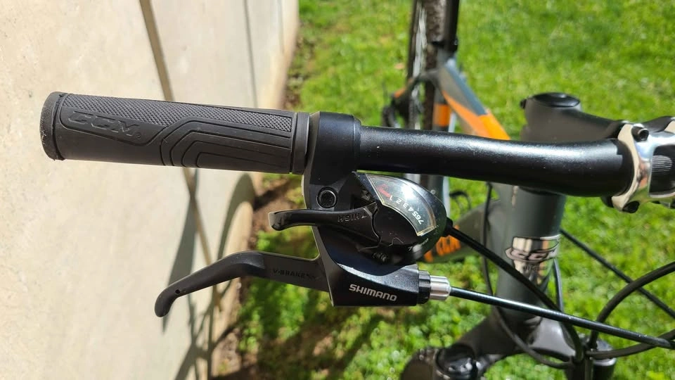 CCM 29ER MOUNTAIN BIKE HARDTAIL - photo 5