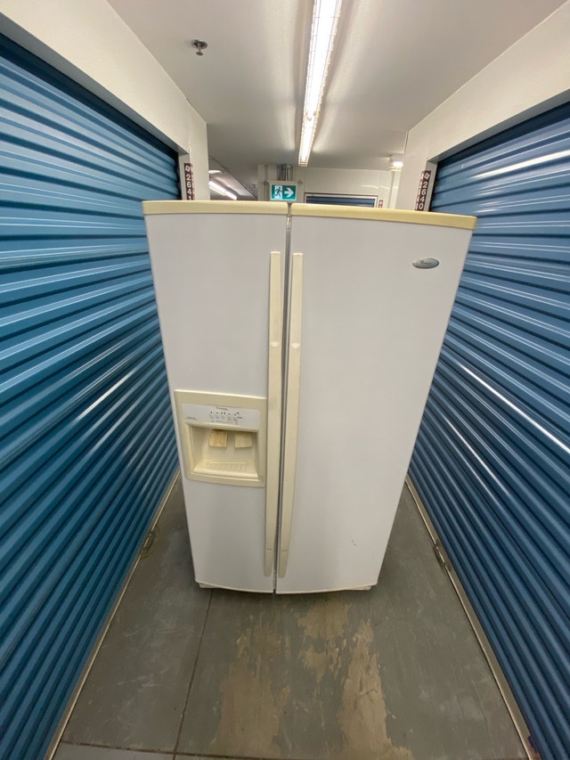WHIRLPOOL GOLD SERIES FRIDGE