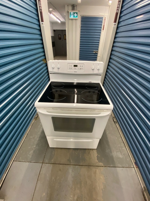 WHITE GLASS TOP ELECTRIC STOVE - photo 4