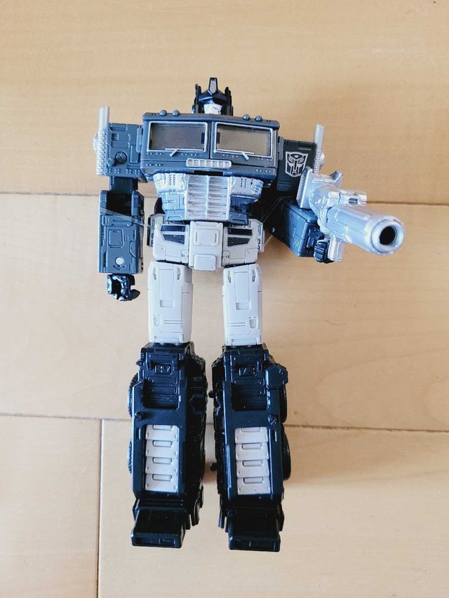 Transformers: Alternate Universe Dark Optimus Prime