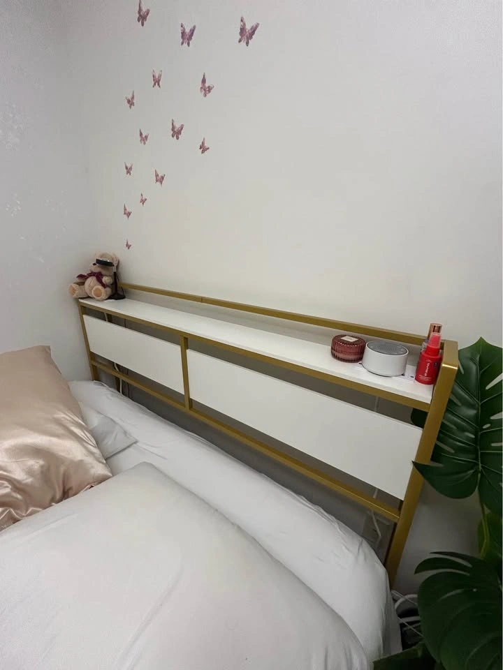 Queen Bed Frame + Mattress - photo 2