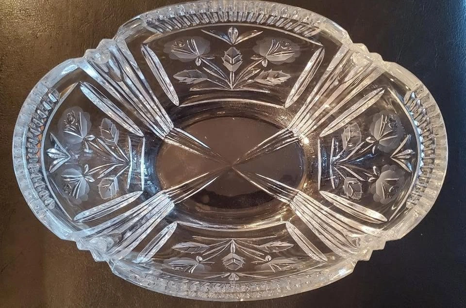 Vintage Crystal Bowl - photo 3