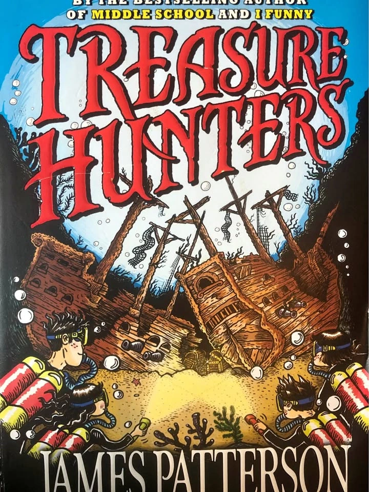 ⚽️ Treasure Hunters by James Patterson Graphic Novel
