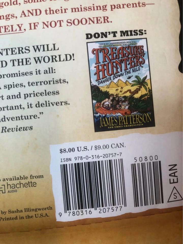 ⚽️ Treasure Hunters by James Patterson Graphic Novel - photo 3