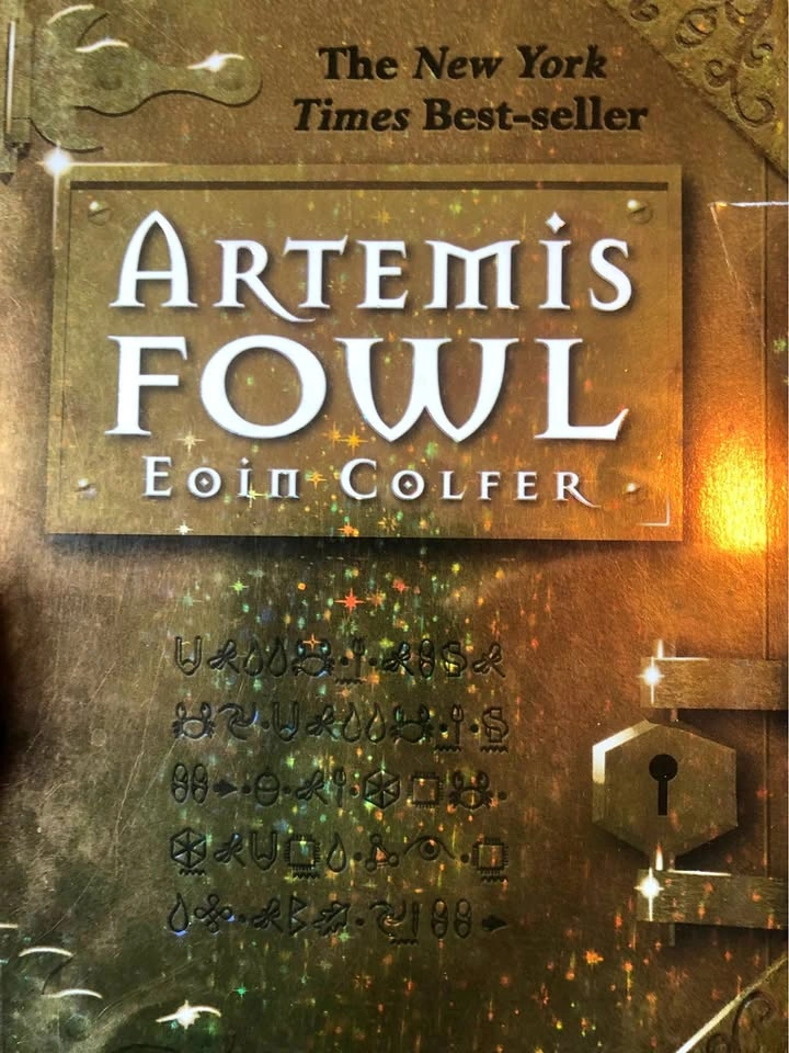 ⚽️ Artemis Fowl by Eoin Colfer
