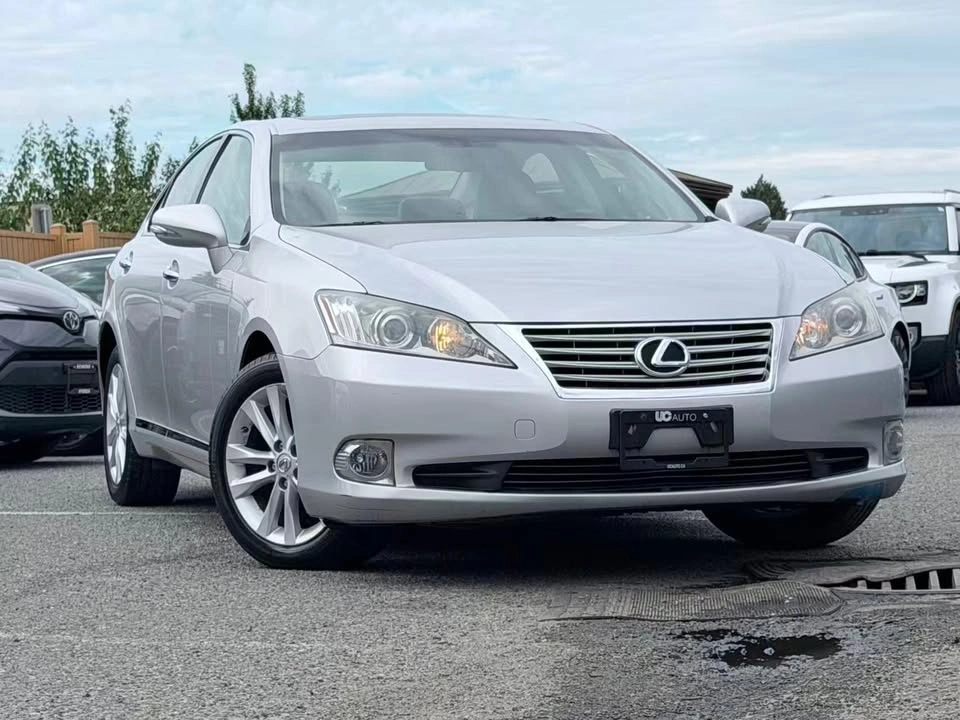 2010 Lexus ES 4dr Sdn/ NO ACCIDENT/ NEW TIRES - photo 5